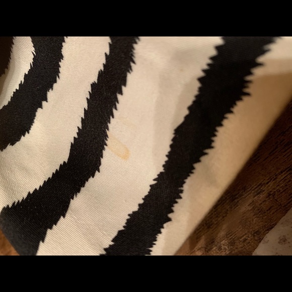 ShanaK black/white zebra trench coat - Picture 6 of 9